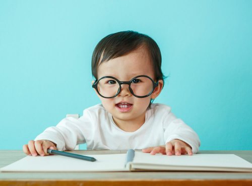 Es importante realizar revisiones de visión desde una edad temprana.