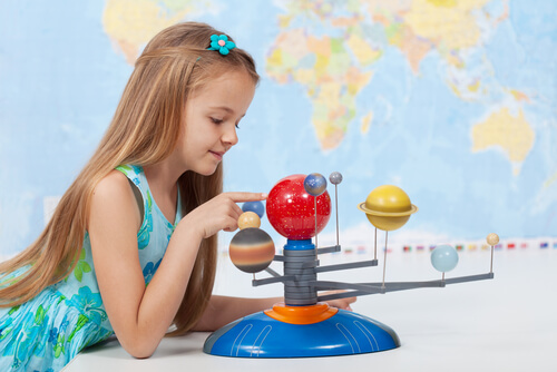 Cómo explicar el sistema solar a los niños Cómo explicar el sistema solar a los niños