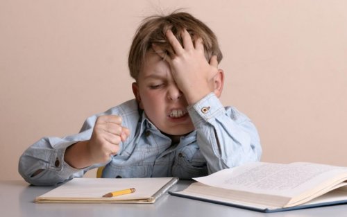 Les enfants ayant une faible tolérance à la frustration réagissent mal face à l'adversité.