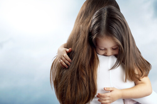 Muchos niños tienen miedo a estar solos cuando son pequeños.