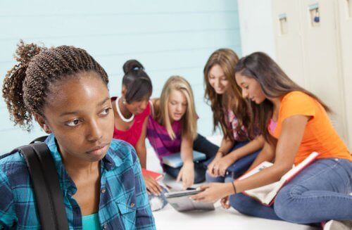 El aislamiento escolar debe prevenirse siempre.