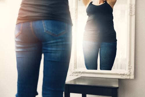 L'anoressia ha conseguenze psicologiche.