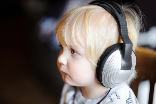 La musicoterapia para niños autistas.