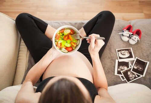 Es importante cuidar la dieta en la semana 12 del embarazo.