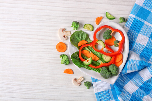 Las comidas saludables y nutritivas son clave para ayudar a un adolescente con anorexia.
