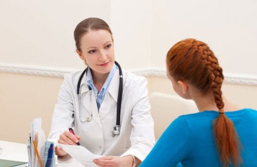 La primera visita al ginecólogo es esencial en la vida de las adolescentes.