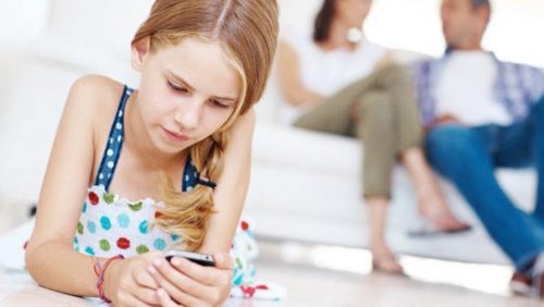 Los niños y el móvil: sus peligros y beneficios