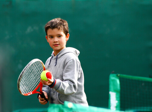 Tenis para niños, un deporte para todas las edades