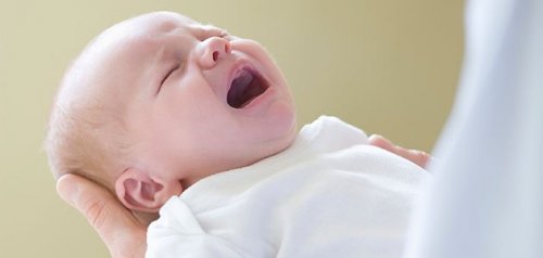 6 motivos por los que el bebé llora
