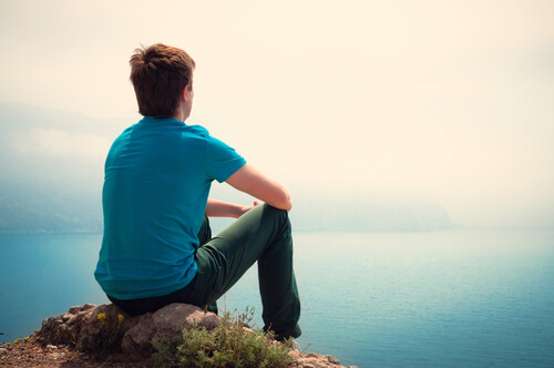 ¿Cómo afecta la soledad en la adolescencia?