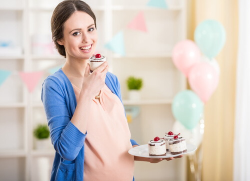 Au cours de la 26ème semaine de grossesse, la femme éprouve des envies sucrées.