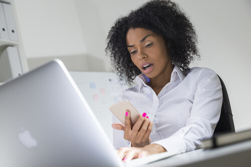 Las víctimas más frecuentes de sextorsión son las mujeres.