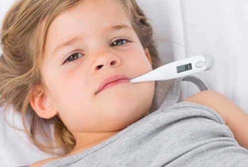 La fiebre y somnolencia en niños tienen varias causas