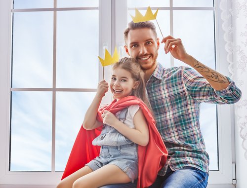 Reciclaje en casa en tiempos de cuarentena para entretener a los niños