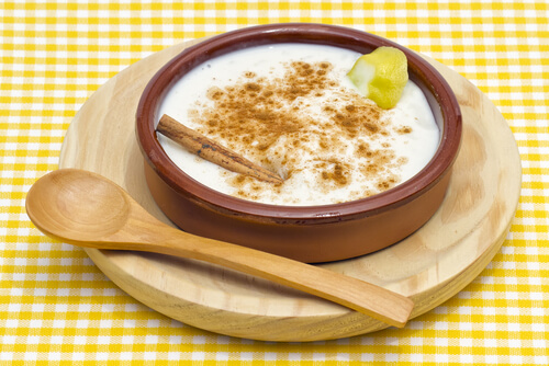 El arroz con leche es una de las recetas dulces más saludables.