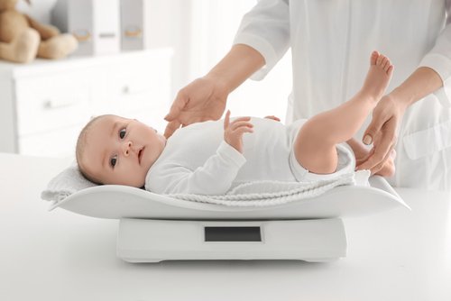 6 recomendaciones para equilibrar el peso de tu bebé