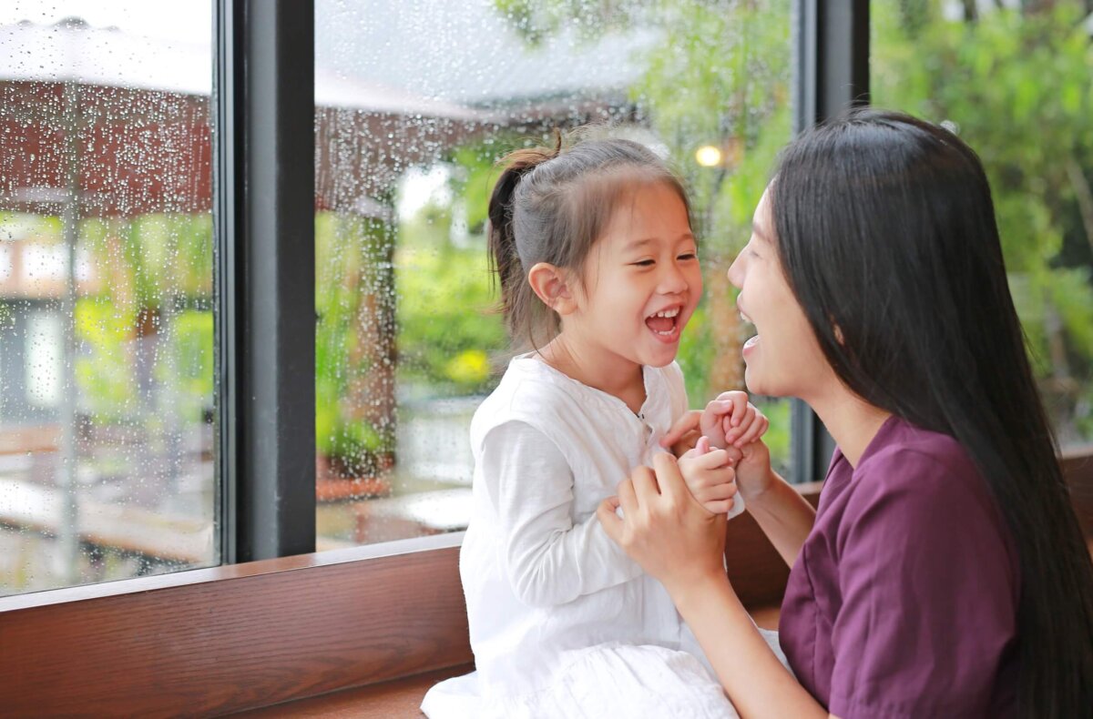 Juegos en casa para niños durante la lluvia