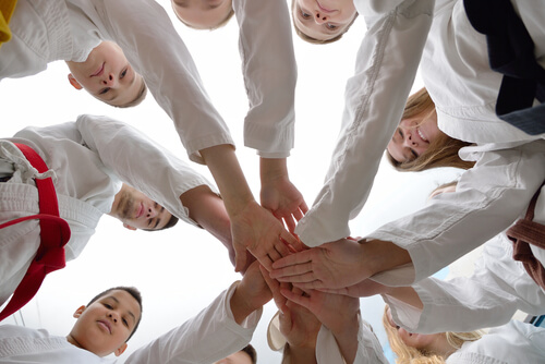 8 beneficios del kárate para niños