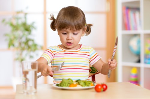 Incluir los vegetales desde temprana edad es lo mejor para prevenir problemas de alimentación.