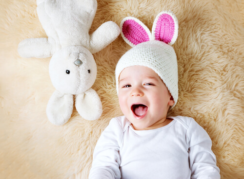 Le lapin qui veut s'endormir.