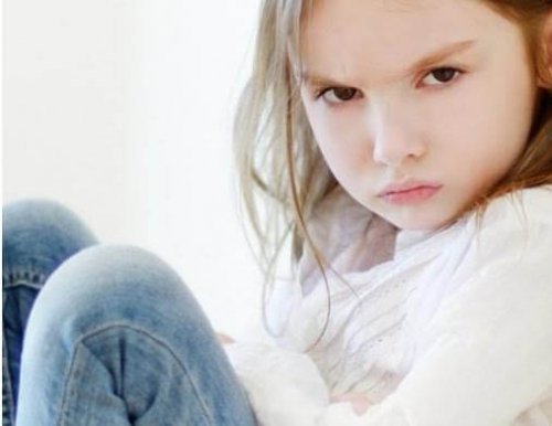 Saber cómo explicar las emociones a los niños les permitirá manejar mejor su ira.