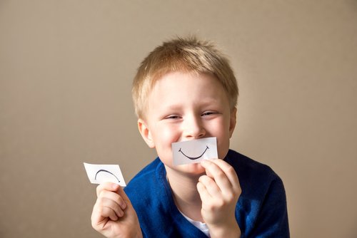 Los nombres compuestos para niños ofrecen la posibilidad de llamarlos por ambos o por alguno de los dos.