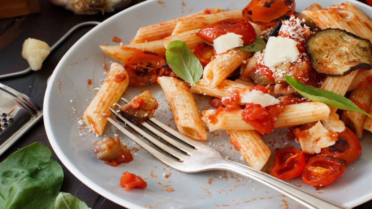 Macarrones con verduras.