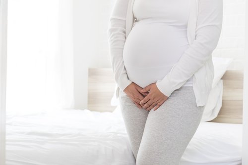 Las mujeres embarazadas deben ser conscientes de cómo afecta la enfermedad renal en el embarazo.