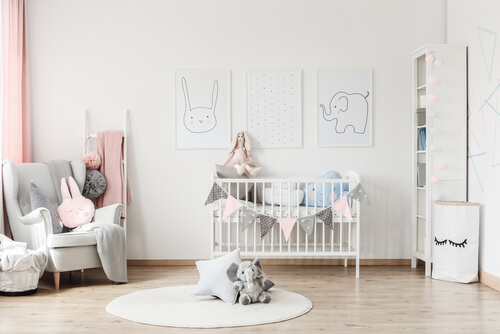 ¿Cómo organizar la habitación del bebé para que quepa todo?