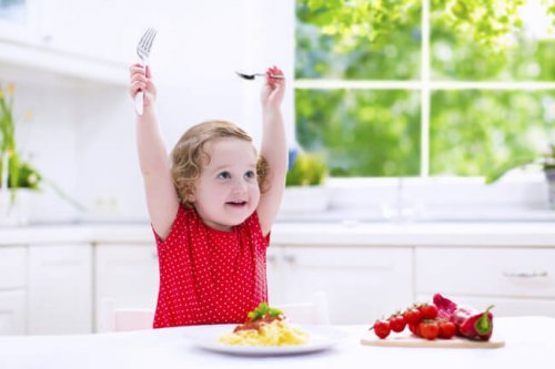 Si mi hijo tiene bajo peso, aumentarlo de forma saludable será la mejor opción.