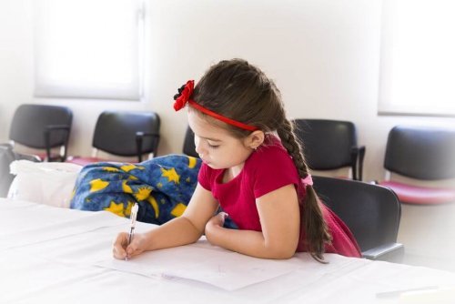 Gestionar el tiempo en casa permite que los niños dediquen el tiempo necesario a sus obligaciones.