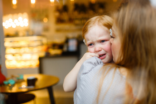 4 frases que consuelan a los niños cuando lloran