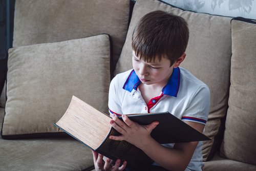 Les prénoms espagnols qui définissent une tendance pour les garçons dénotent des vertus différentes des enfants.