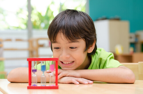 ¿Cómo enseñar a esperar a los niños?