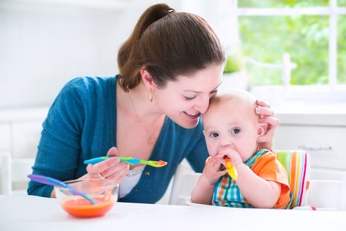 Los purés de verduras constituyen una de las mejores formas para variar la comida de los bebés.