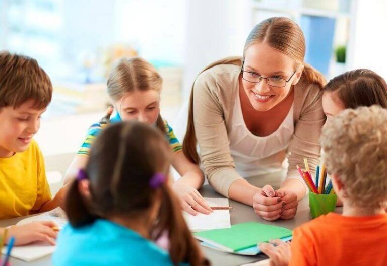 La empatía del maestro es clave para el desarrollo académico de los niños