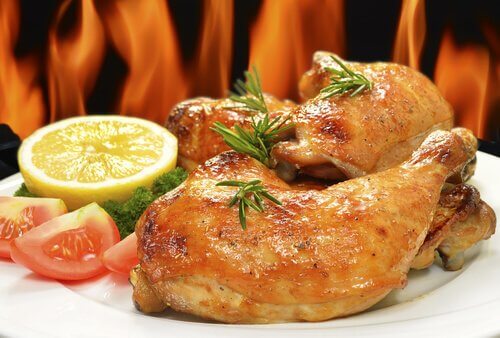 Les cuisses de poulet au jus de citron sont une excellente option pour manger à votre faim pendant la grossesse.