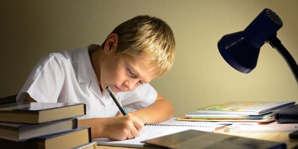 Consejos para mejorar el espacio de estudio de tus hijos.