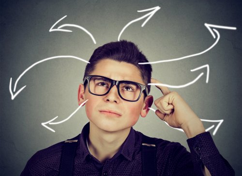 El cerebro de los niños con TDAH funciona de manera diferente y tiene deficiencias en la producción de ciertas sustancias.