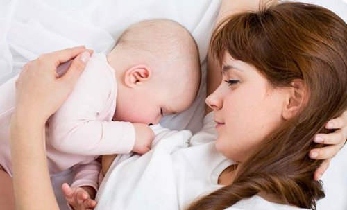 Muchas parejas ven disminuida su vida sexual a causa de la combinación sexualidad y lactancia materna.