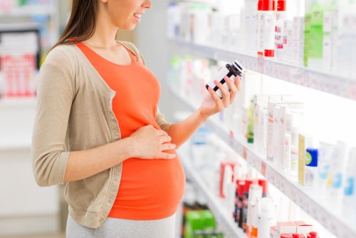 Hay ciertos medicamentos que pueden resultar peligrosos durante el embarazo.
