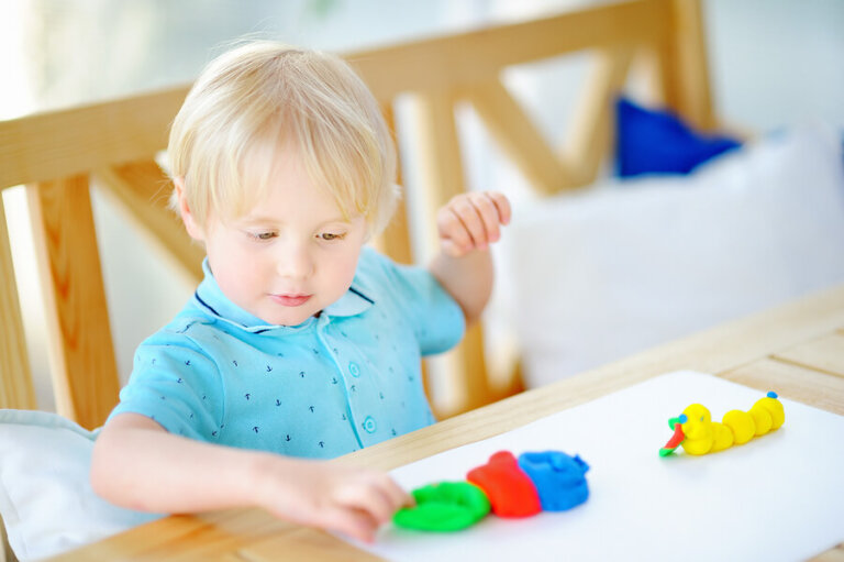 7 beneficios de las artes plásticas para los niños