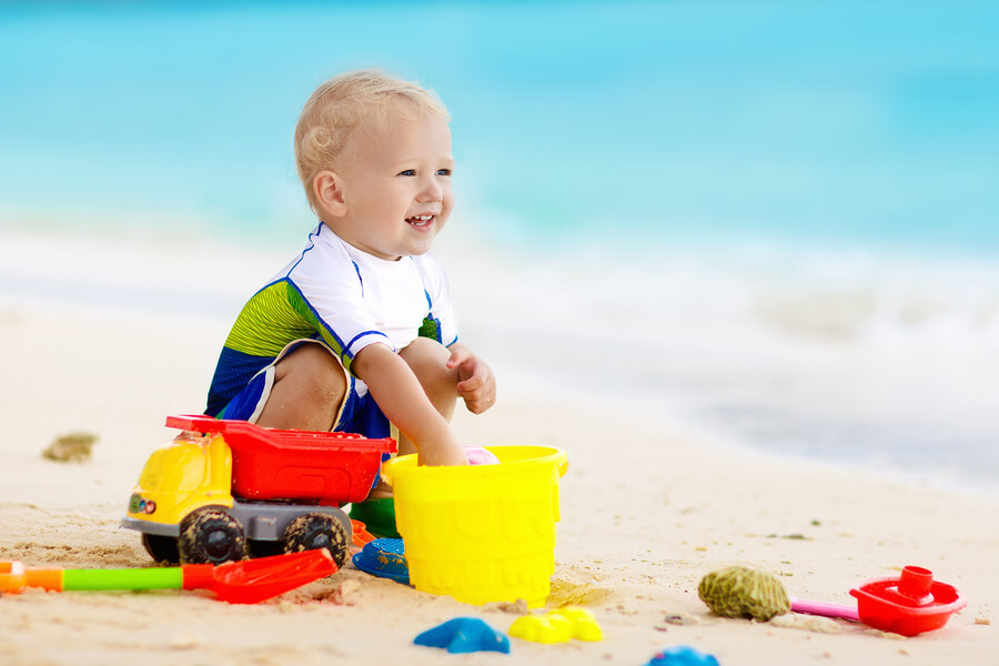 5 tips para ir a la playa con bebés