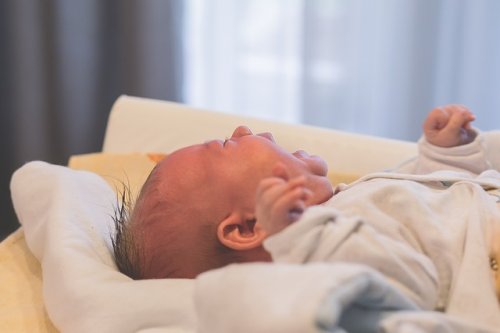 Cosa fare per far calmare il bambino?