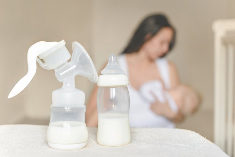 2 formas de extraer la leche materna