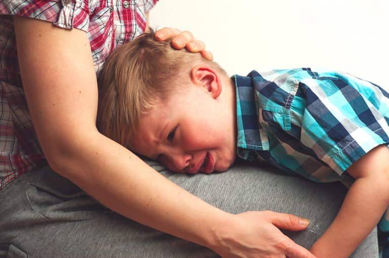 11 frases para decirle a tu hijo cuando está llorando