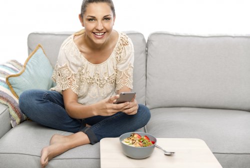 ¿Cómo debe ser una dieta postparto?
