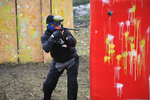 El paintball para niños puede practicarse desde los 14 años de edad.