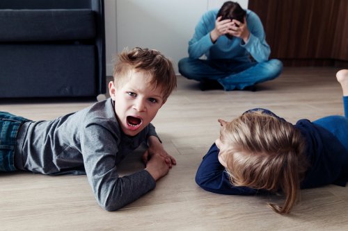 Los niños desobedientes deben ser atendidos, pero también educados con firmeza.