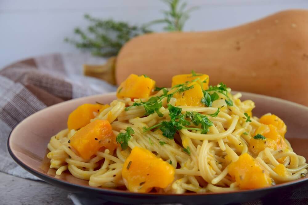 En la dieta blanda se pueden incluir espaguetis con calabaza.